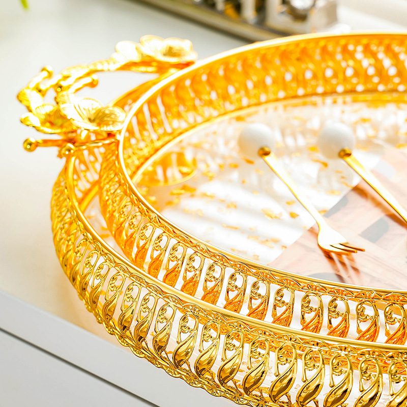 Exquisite wrought iron golden fruit plate 2