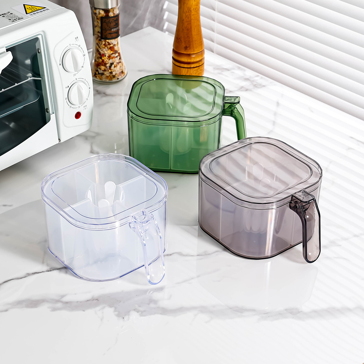 Kitchen spice jar with multiple compartments 35 02